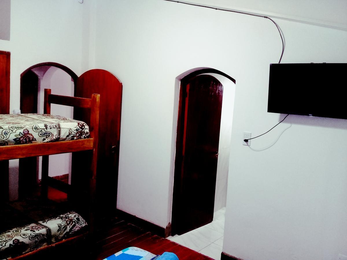 Hostal La Posada De Gervasio Салта Екстериор снимка