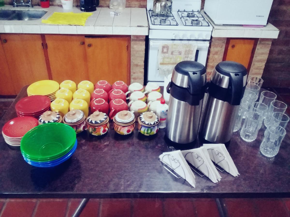 Hostal La Posada De Gervasio Салта Екстериор снимка