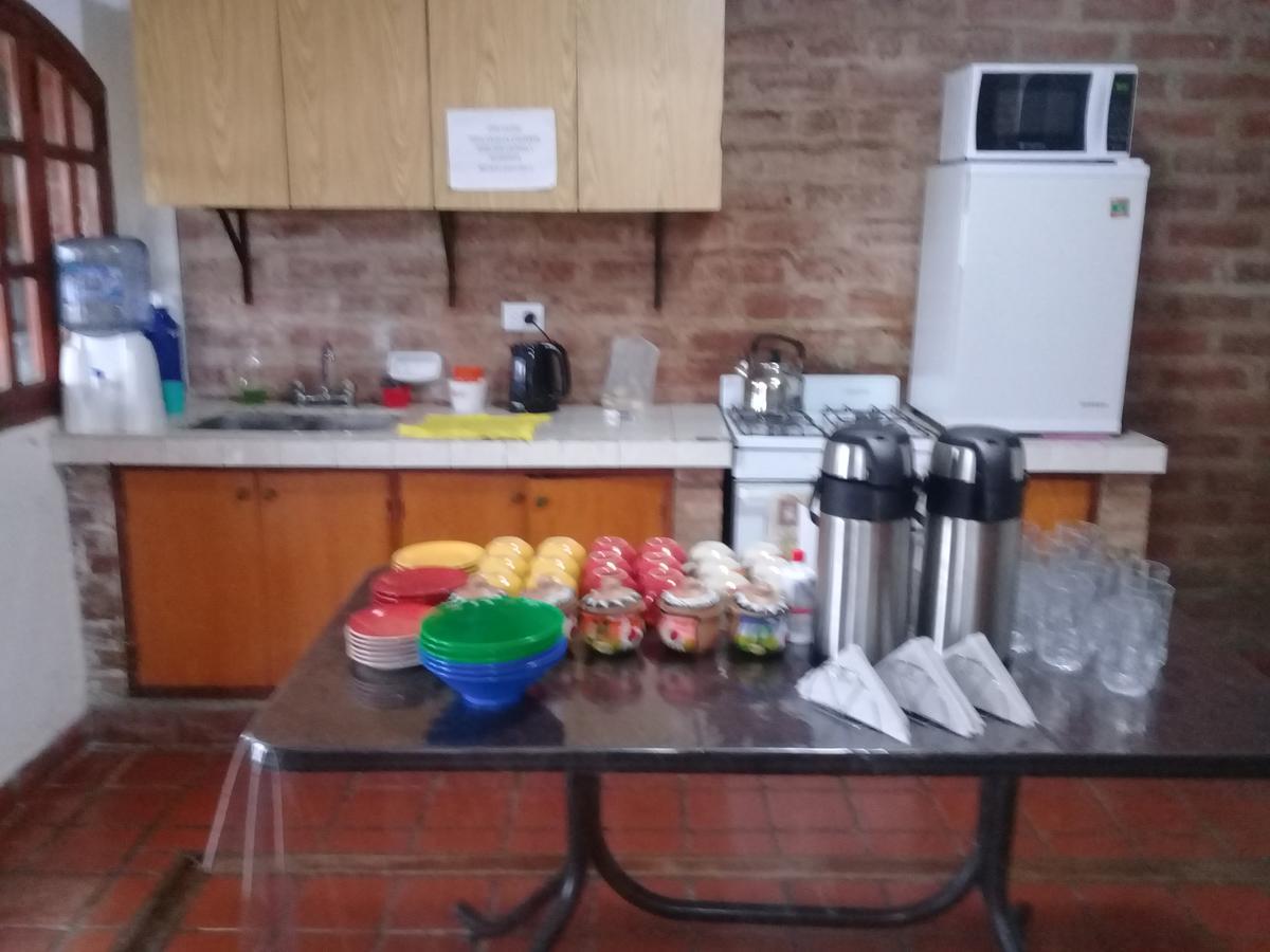 Hostal La Posada De Gervasio Салта Екстериор снимка