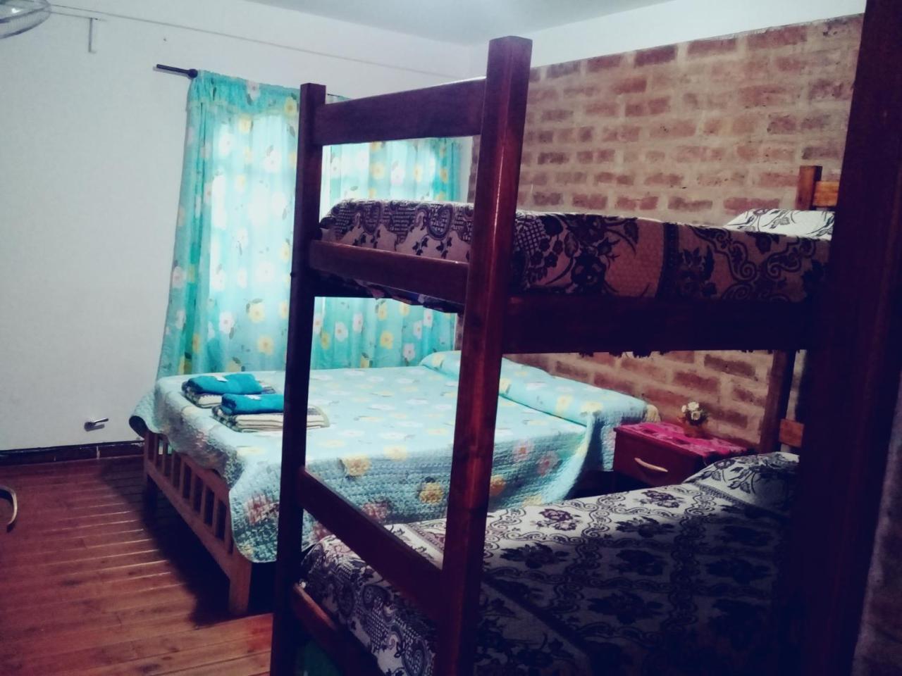 Hostal La Posada De Gervasio Салта Екстериор снимка